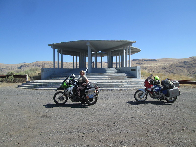 Crown Vista Point looks like it
          was built by the Soviets.