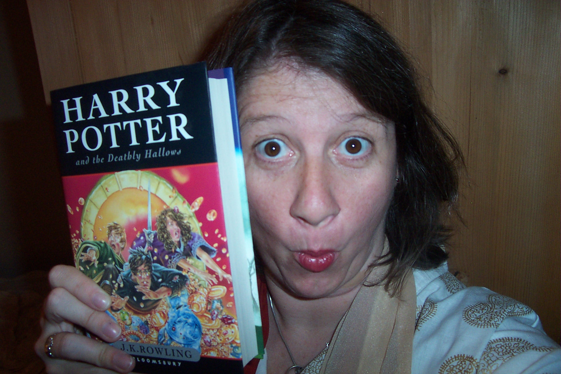 Jayne with Harry
      Potter book